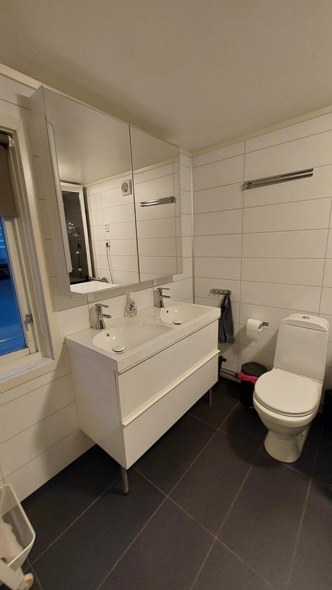 Lyngen Apartments Lyngseidet Extérieur photo