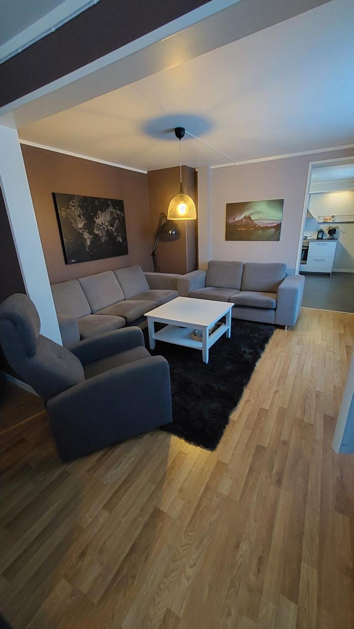 Lyngen Apartments Lyngseidet Extérieur photo